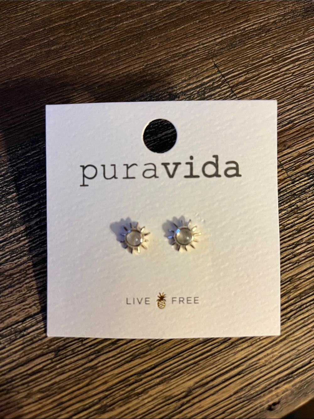 Pura Vida Moonstone earrings New